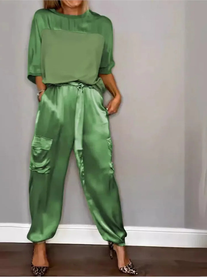 IRAVANYA – ELEGANT WOMEN 2-PIECE SET