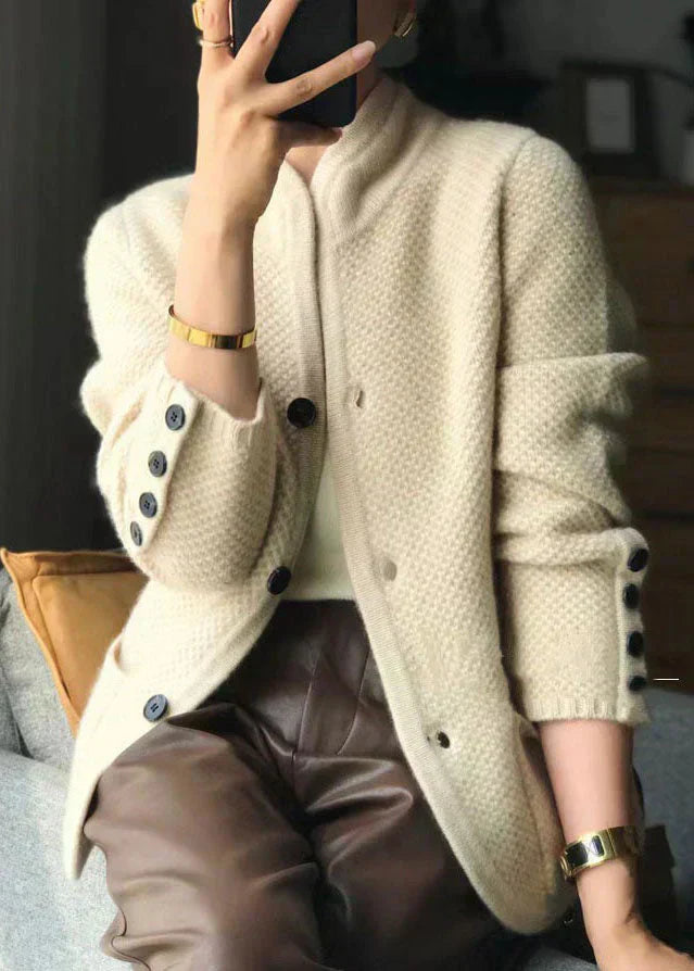 Cozy Comfort – Knitted Sweater Jacket