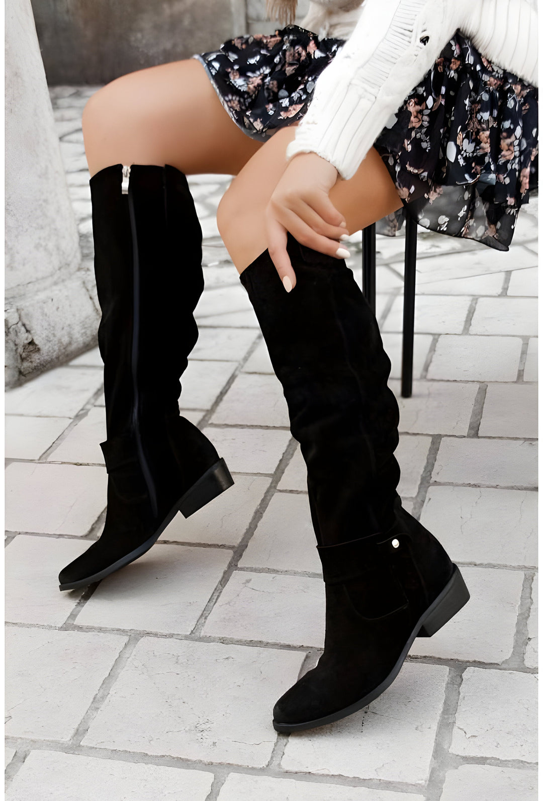 Vera – Classic Leather Knee Boots