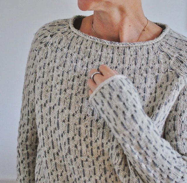 Olivia – Warm & Cozy Knit Pullover